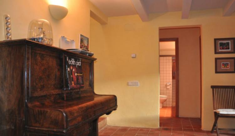 casa-nova-de-serrallonga-8