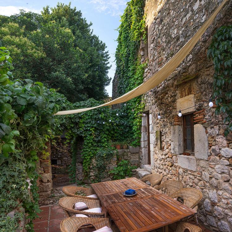 masia-la-capsa-de-llum-8
