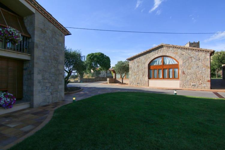 casas-rurales-cal-gabarra-6