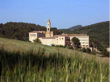 hotel-monestir-de-les-avellanes-8