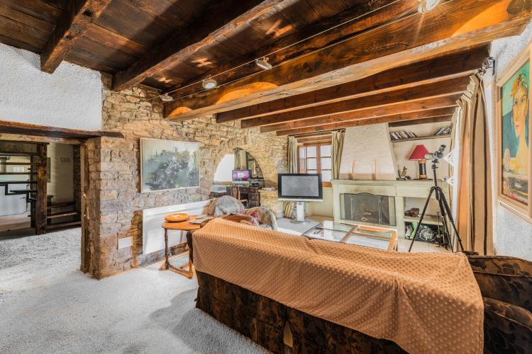 tavertet-mountain-villa-1