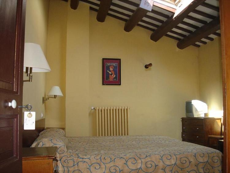 hostal-rural-can-enric-1