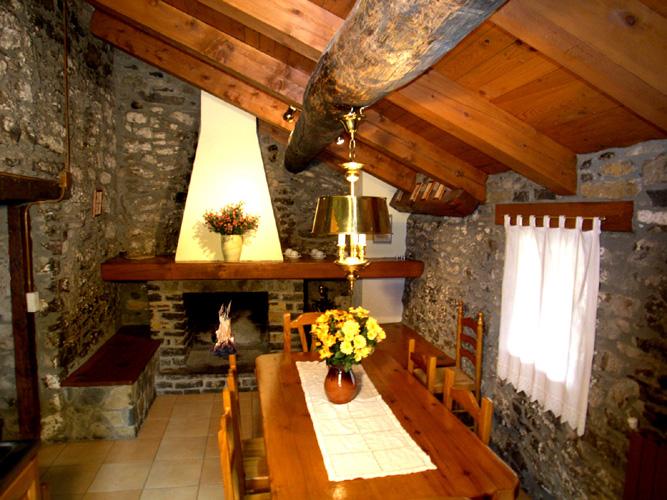 casa-el-coll-de-la-mola-7